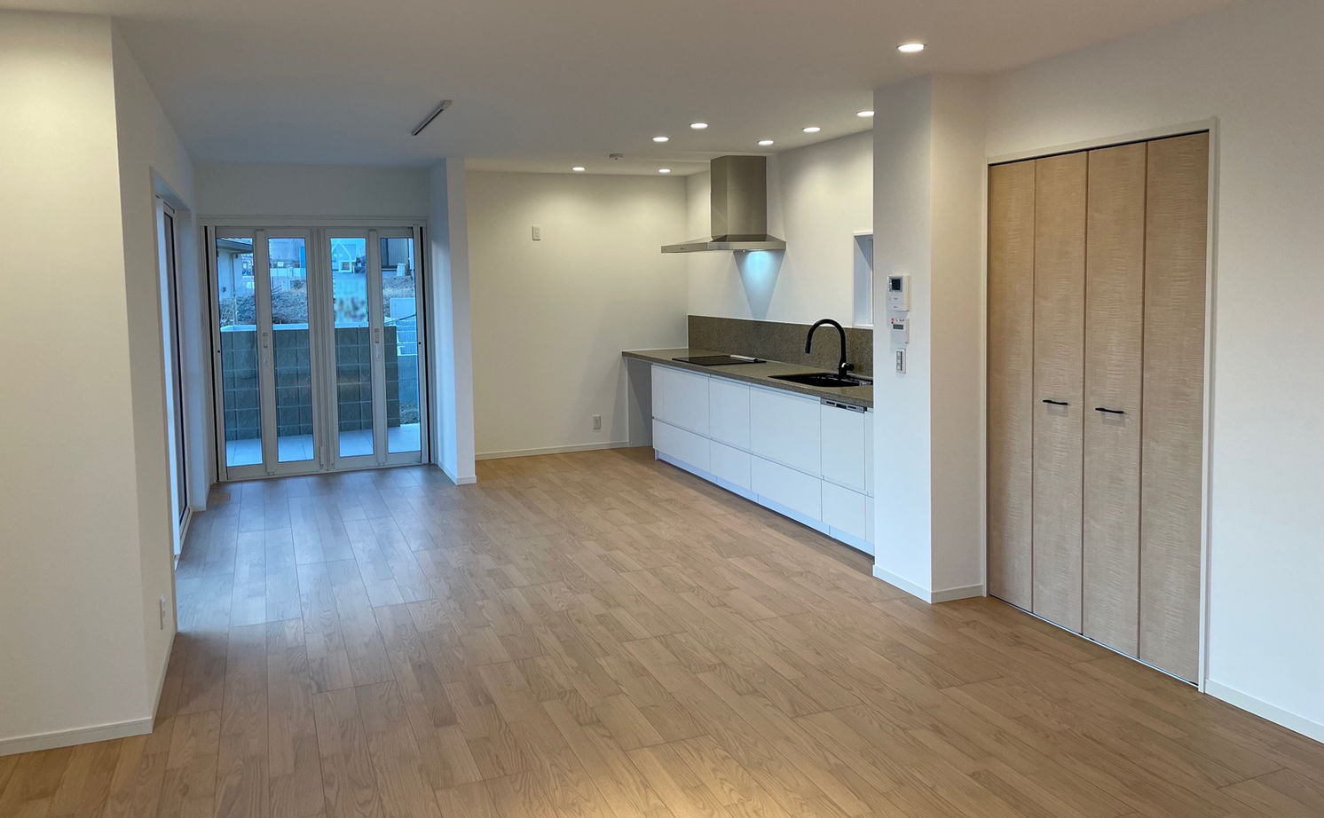 エソラ（アプローズデザイン） 【宝塚市／3000～3500万円／間取り図有】デザインのよさと性能を両立。家の隅々まで快適な全館空調の住まいの建築実例画像15