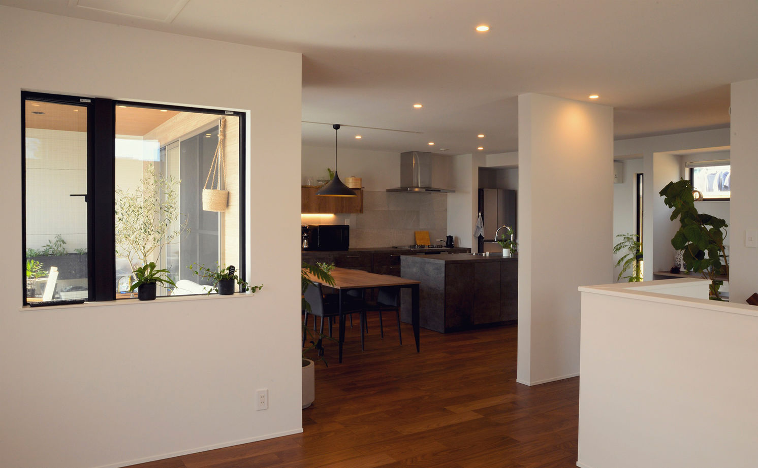 エソラ（アプローズデザイン） 【西宮市／3000～3500万円／間取り図有】2階リビングからの絶景を楽しむ。土地探しから叶えたマイホームの建築実例画像4