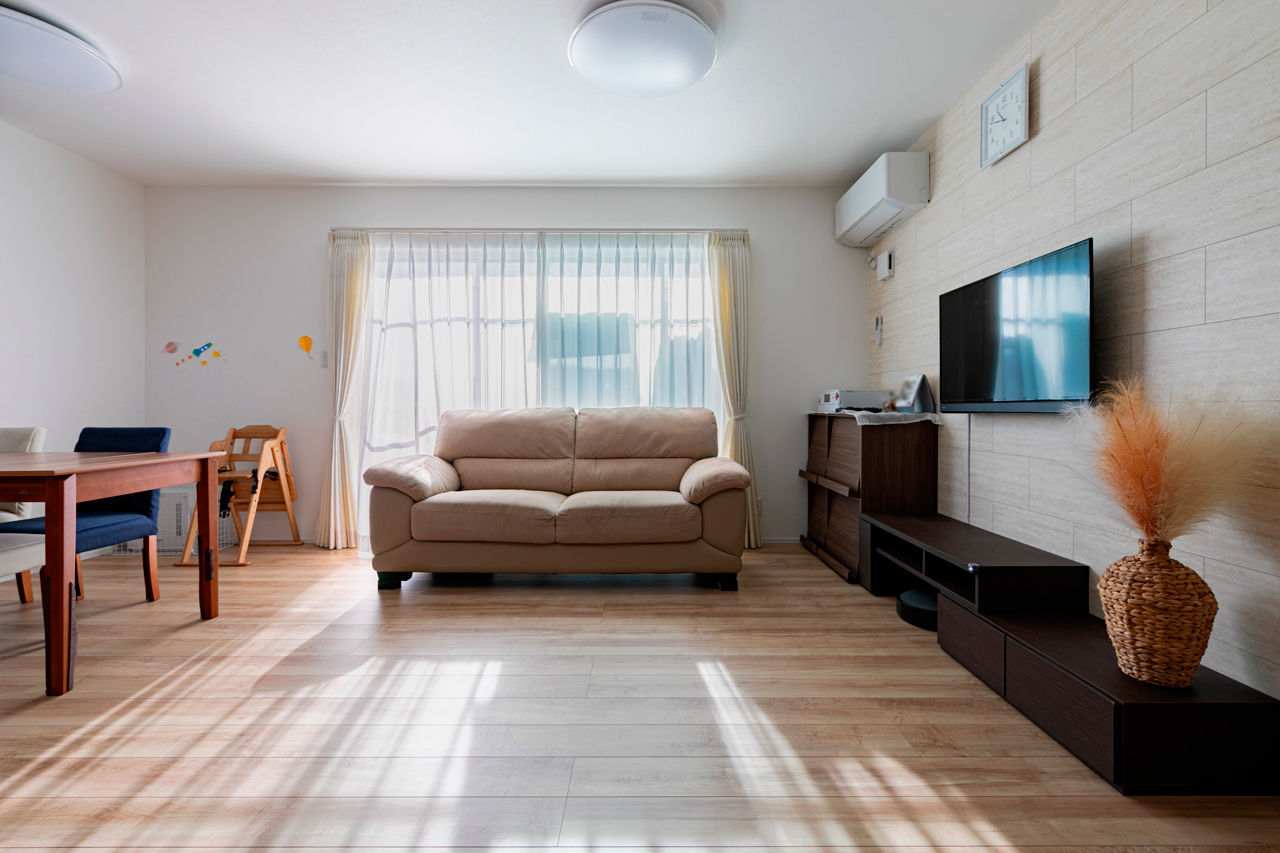 CASA LABO（カーサラボ） by ショーナン・ホーム 【名古屋市｜30坪台｜2000万円台】冬でも昼間はエアコンいらず。「日差しだけで充分。暖かさが続きます」の建築実例画像2