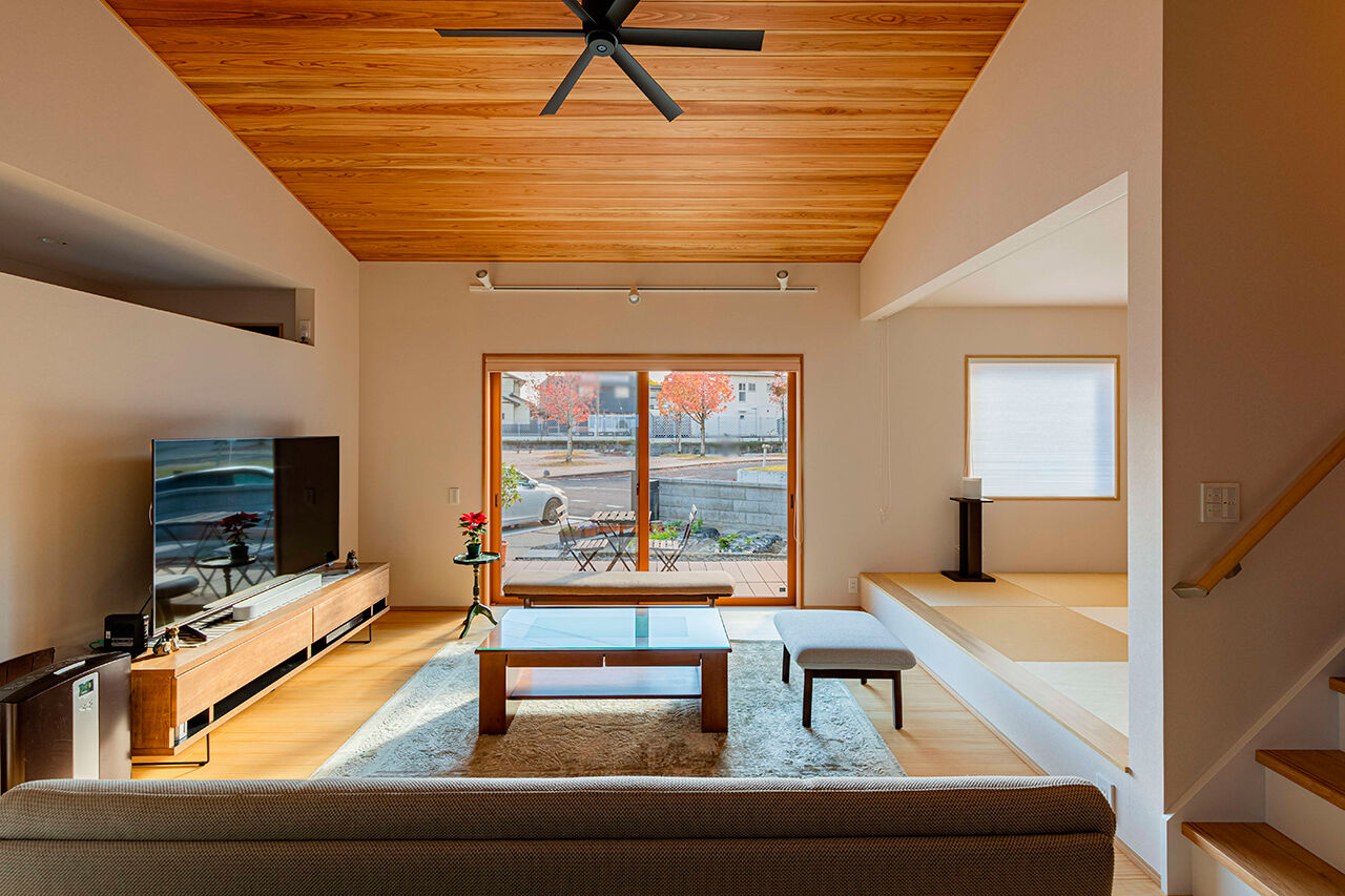 CASA LABO（カーサラボ） by ショーナン・ホーム 【日進市｜焼杉の平屋｜30坪台の間取り】暑さ、寒さを解消！体にやさしくて省エネな【ECOボード】の家の建築実例画像7