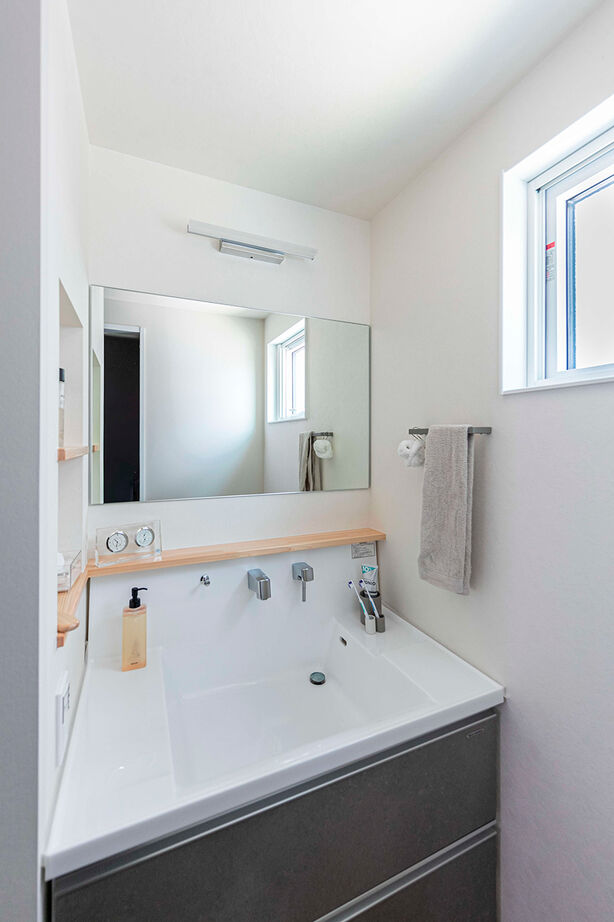 CASA LABO（カーサラボ） by ショーナン・ホーム 【瀬戸市｜30坪未満の２階建て】ムダのない間取りと【ECOボード】で叶えたミニマムで快適な暮らしの建築実例画像7