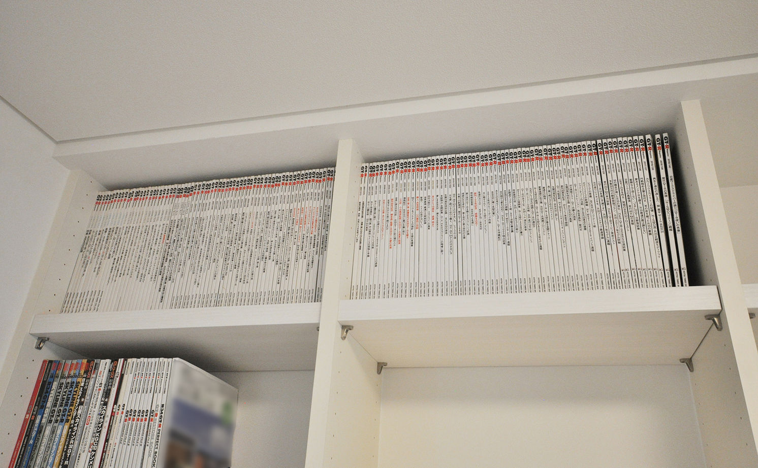 イワクラホーム 【夫婦＋子ども３人/4LDK間取り図/収納充実/趣味部屋】室内からも車が愛でられるビルトインガレージハウスの建築実例画像8