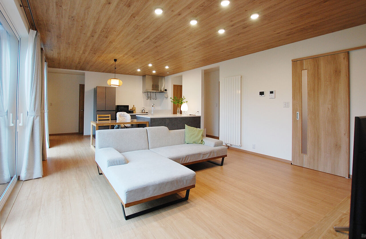 イワクラホーム [室蘭市/3LDK/3人家族]回遊動線×家事ラク設計！忙しい共働き夫婦が選んだ平屋の住まいの建築実例画像5