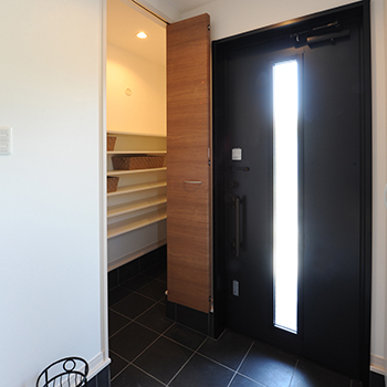 アローラホーム 【堺市／1000万円台／33坪／土地探し／間取り有】大空間でも年中快適に。高性能断熱材で心地よい住まいの建築実例画像7