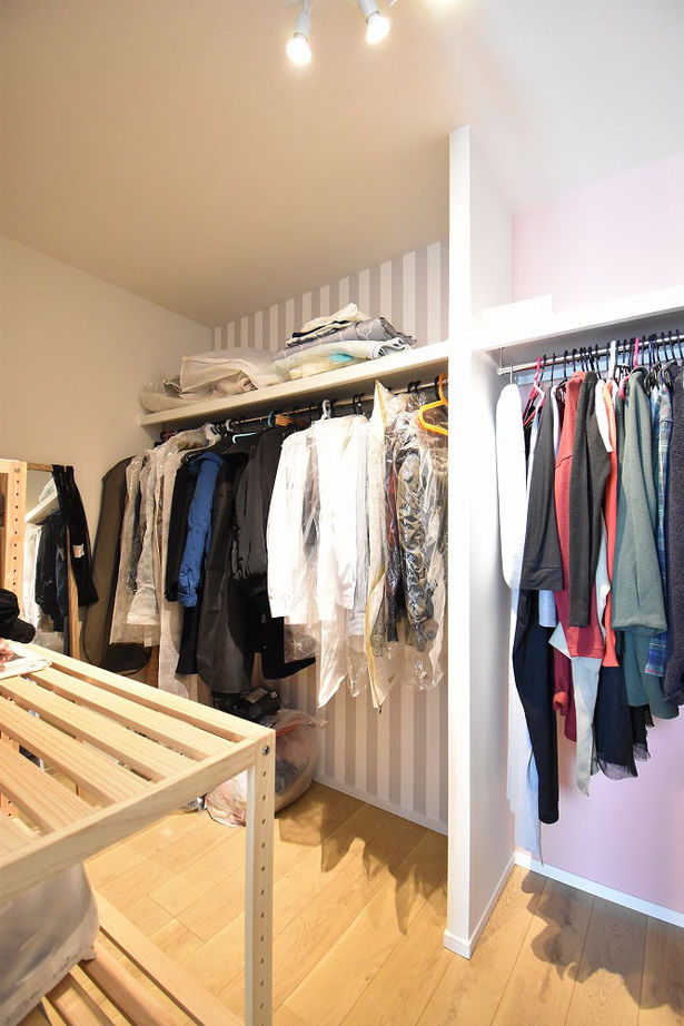 アローラホーム 【堺市・1610万円・土地探し・間取り図有】オープンキッチンや中２階から、リビングで遊ぶ子供を見守れる家の建築実例画像9