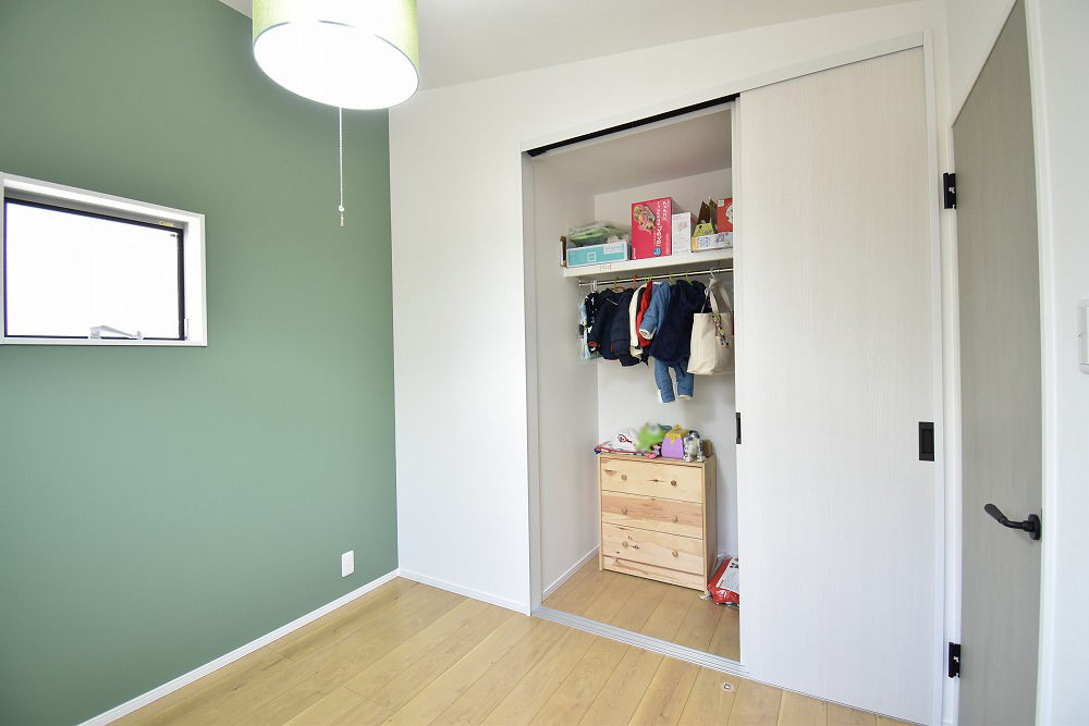 アローラホーム 【堺市・1610万円・土地探し・間取り図有】オープンキッチンや中２階から、リビングで遊ぶ子供を見守れる家の建築実例画像10