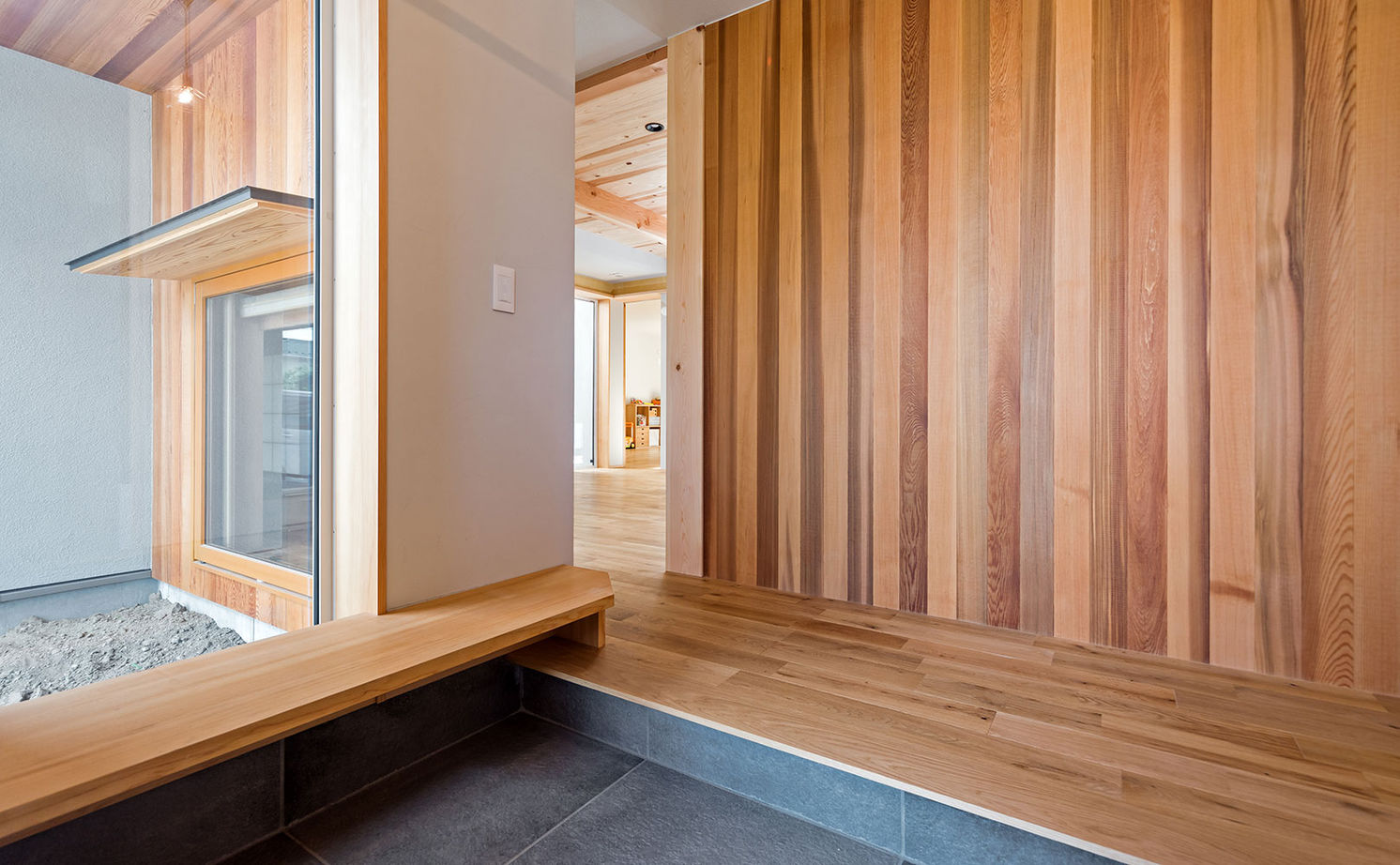 エムズアソシエイツ 【3000万円台/平屋/間取り図】庭を囲むコの字型平屋。高気密高断熱＋床下エアコン＋木製サッシの省エネ住宅の建築実例画像6