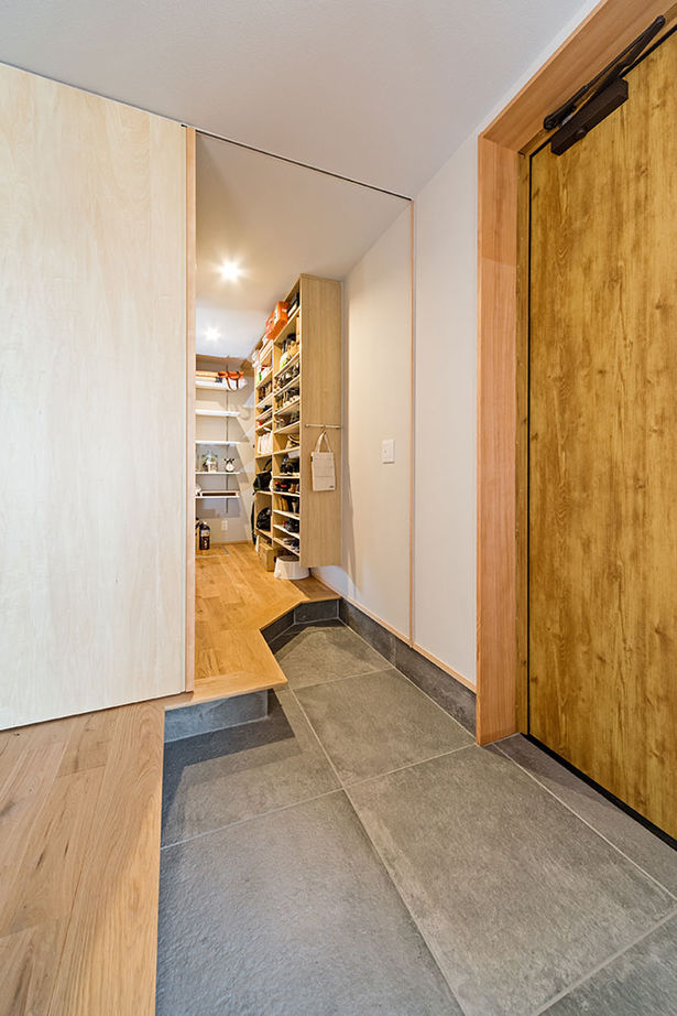 エムズアソシエイツ 【3000万円台/平屋/間取り図】庭を囲むコの字型平屋。高気密高断熱＋床下エアコン＋木製サッシの省エネ住宅の建築実例画像7