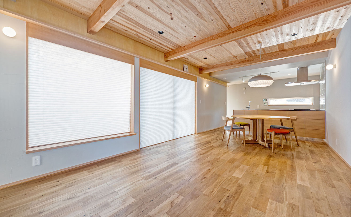 エムズアソシエイツ 【3000万円台/平屋/間取り図】庭を囲むコの字型平屋。高気密高断熱＋床下エアコン＋木製サッシの省エネ住宅の建築実例画像9