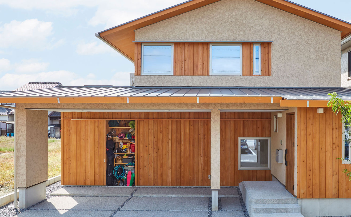 エムズアソシエイツ  【31.5坪/間取り図】高気密高断熱の快適性＋木製サッシ＋自然素材＋造作家具、外と繋がる開放感あふれる家 の建築実例画像8