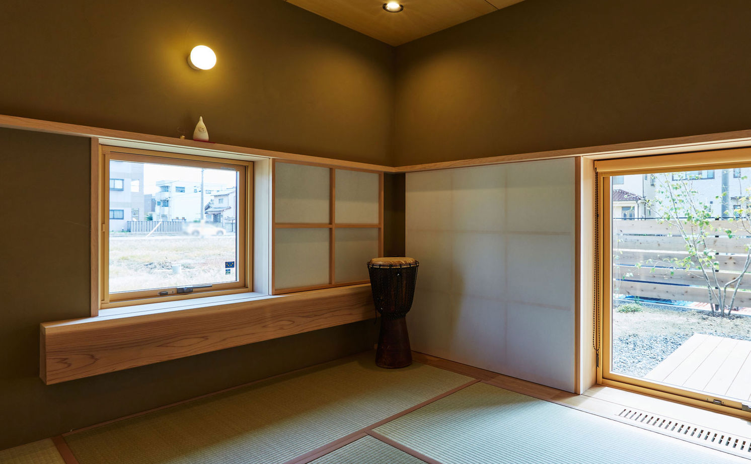 エムズアソシエイツ  【31.5坪/間取り図】高気密高断熱の快適性＋木製サッシ＋自然素材＋造作家具、外と繋がる開放感あふれる家 の建築実例画像12