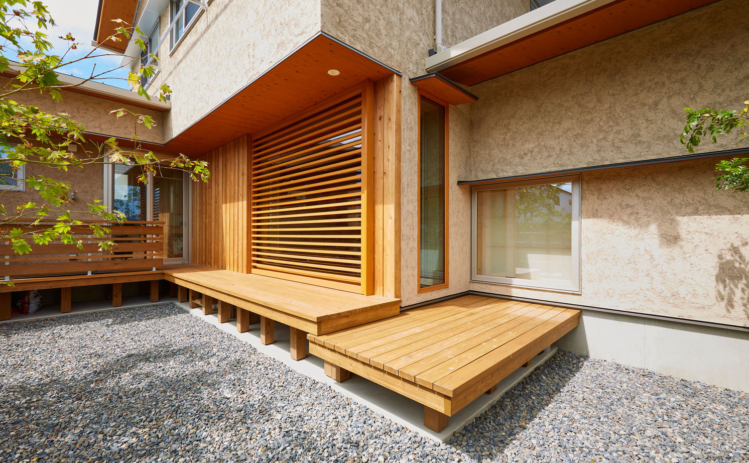 エムズアソシエイツ  【31.5坪/間取り図】高気密高断熱の快適性＋木製サッシ＋自然素材＋造作家具、外と繋がる開放感あふれる家 の建築実例画像16