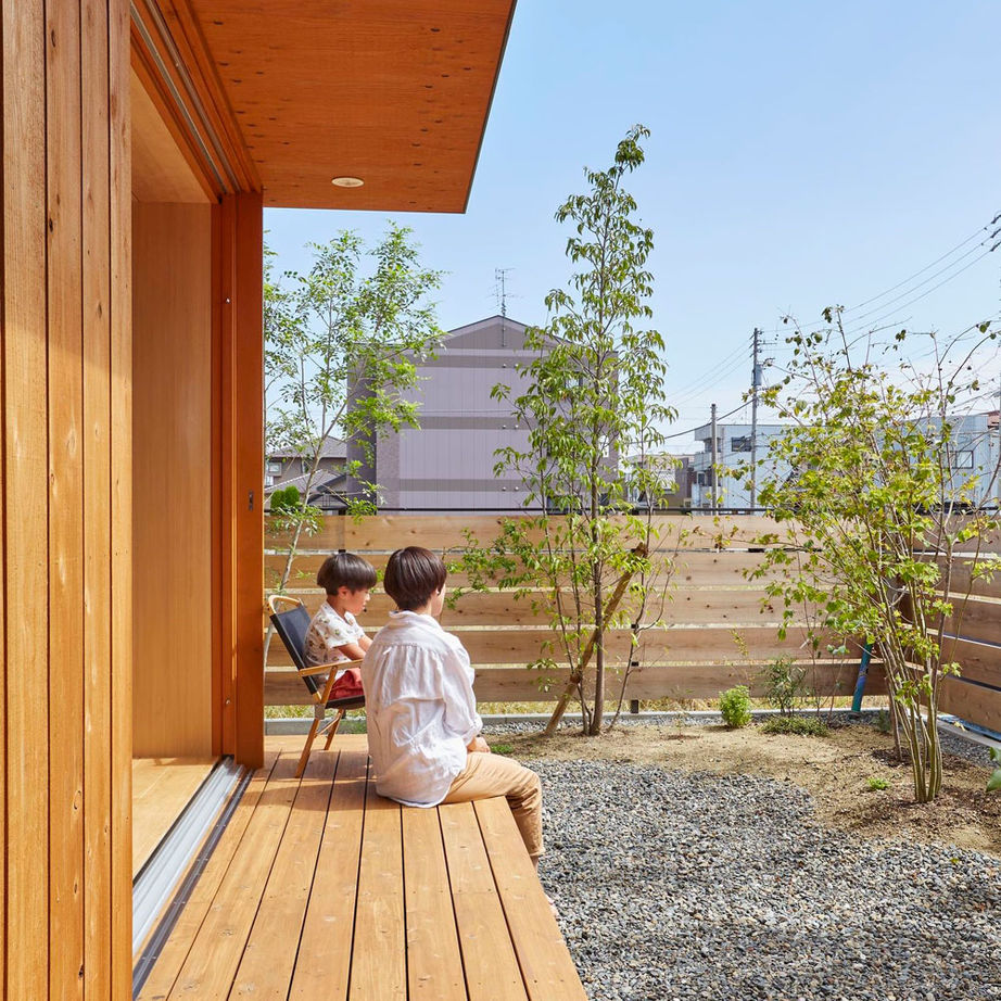 エムズアソシエイツ  【31.5坪/間取り図】高気密高断熱の快適性＋木製サッシ＋自然素材＋造作家具、外と繋がる開放感あふれる家 の建築実例画像18