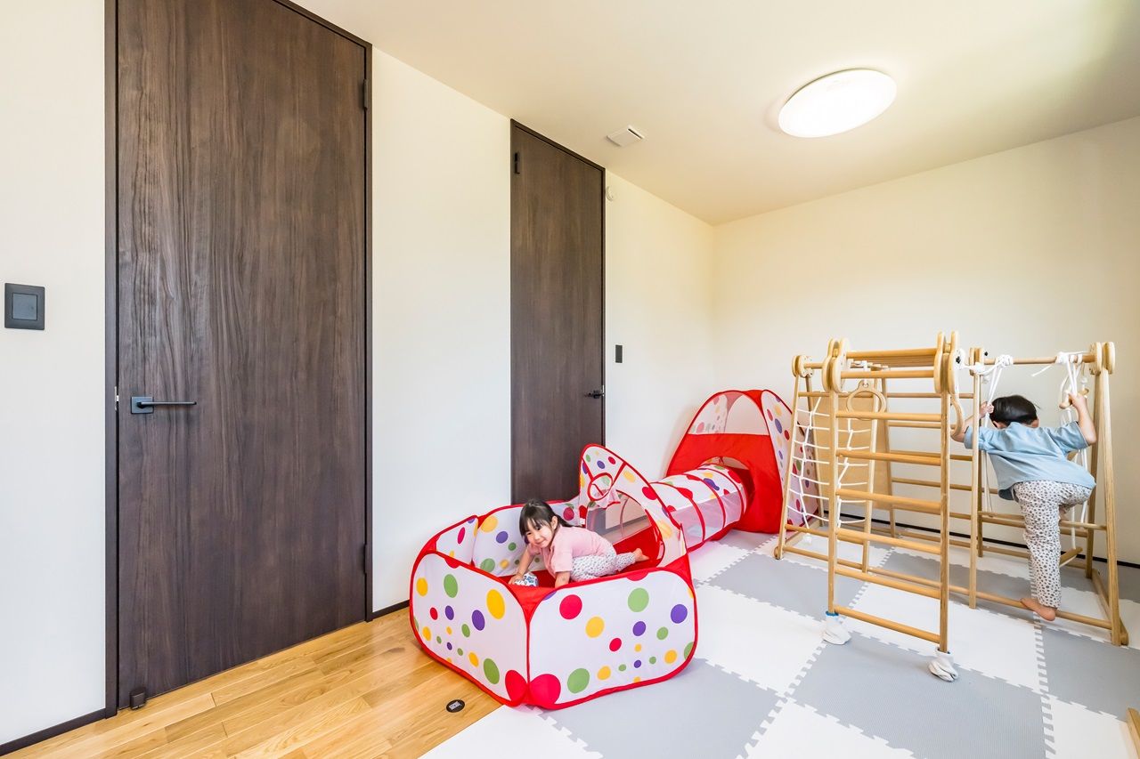 ROOTS 【越谷市/平屋/30坪/2000万円台/間取り図】家族が顔を合わせやすく、家じゅうを回遊できる便利な動線の家の建築実例画像5