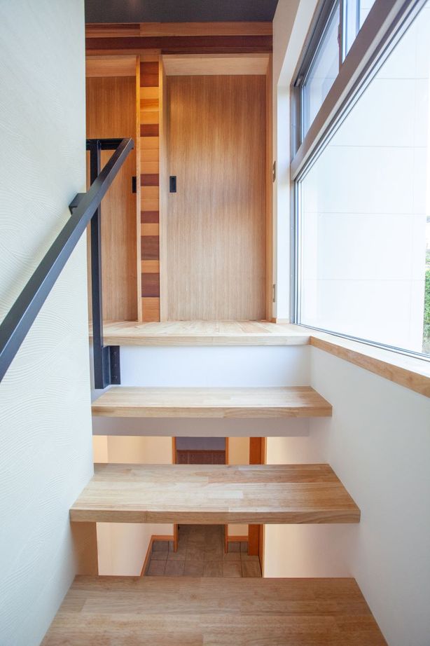 松下工務店 【淡路市｜2000万円台｜建築士の間取り】平屋風の２棟がつながる店舗付き住宅の建築実例画像4