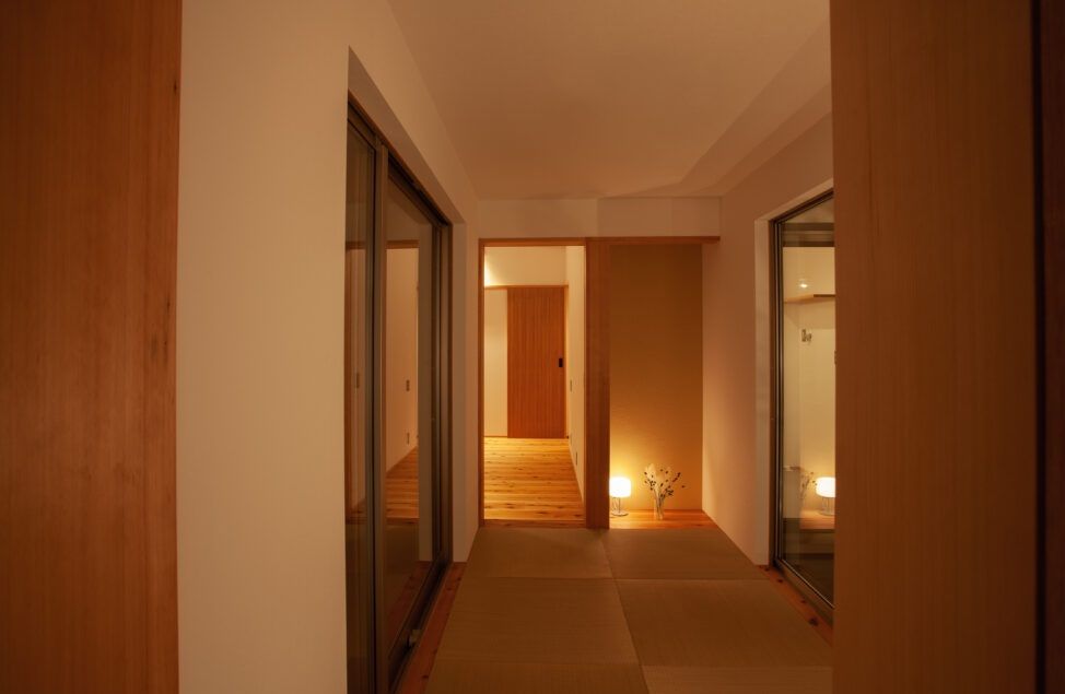 松下工務店 【淡路市｜2000万円台｜建築士の間取り】平屋風の２棟がつながる店舗付き住宅の建築実例画像16