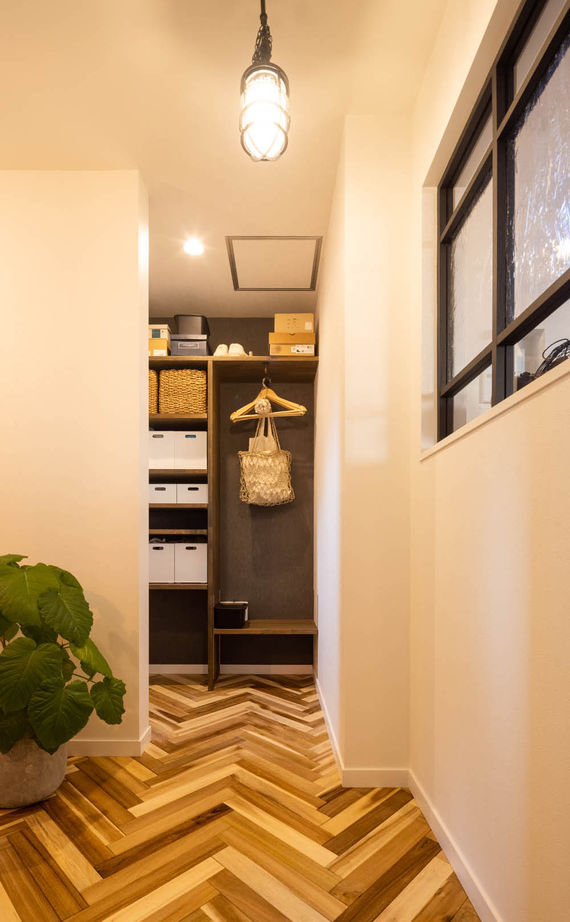 studio＊mag（スタジオマグ） 【1000万円台/27坪/間取り図】持ち物の一つ一つにこだわり私達らしく暮らすヴィンテージスタイルの平屋の建築実例画像16