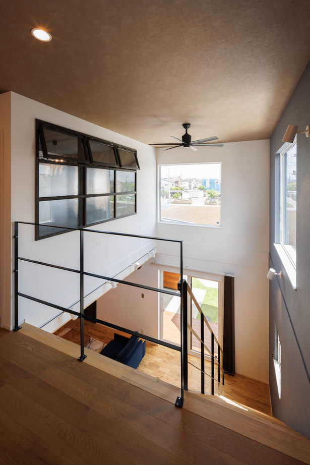 studio＊mag（スタジオマグ） 【1000万円台/32坪/間取り図/ウッドデッキ】ベースプランをカスタム!休日はパラソルを広げて外ごはんを満喫の建築実例画像7