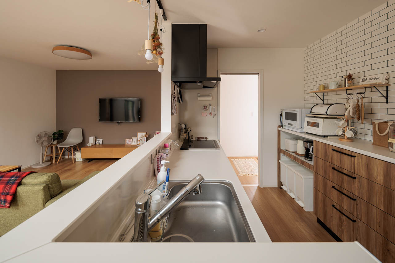 studio＊mag（スタジオマグ） 【1000万円台/32坪/間取り図/インナーガレージ】ワクワクが満載のバイクガレージを遊び尽くす！の建築実例画像7