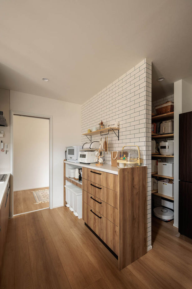 studio＊mag（スタジオマグ） 【1000万円台/32坪/間取り図/インナーガレージ】ワクワクが満載のバイクガレージを遊び尽くす！の建築実例画像9