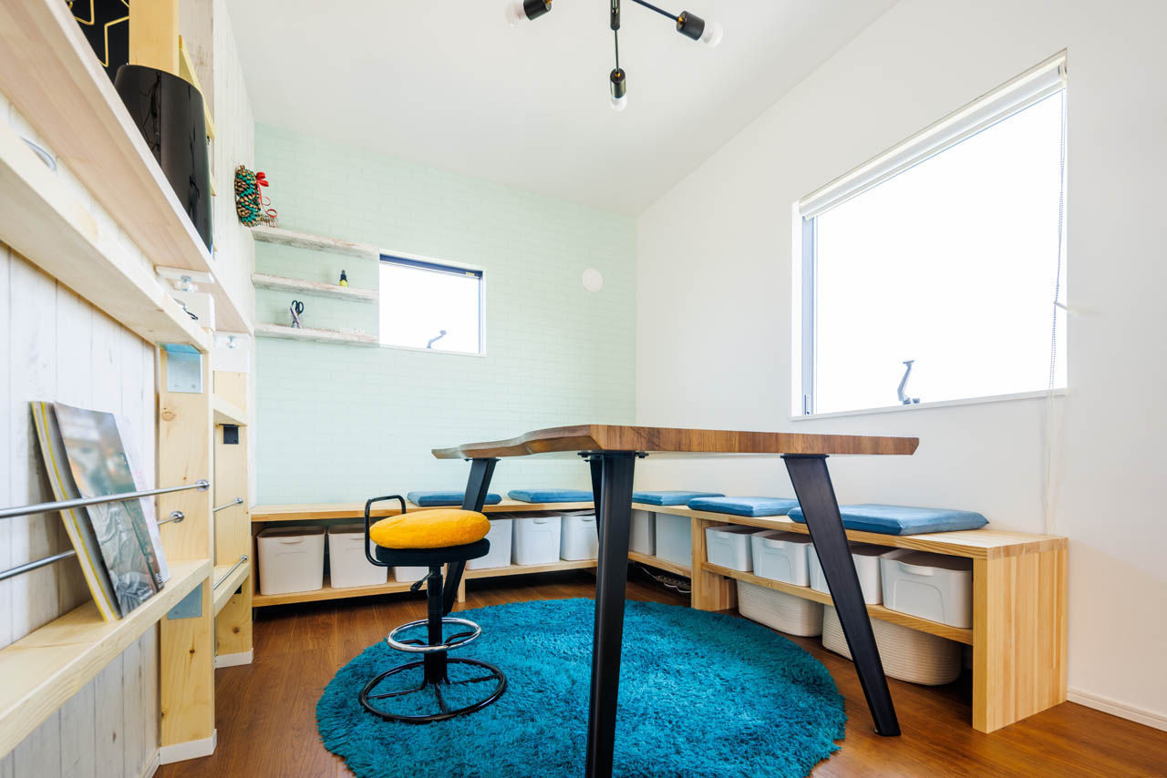 studio＊mag（スタジオマグ） 【1000万円台/32坪/間取り図/ウッドデッキ・スキップフロア】シンプルなキューブの中身は個性と楽しさ満載!の建築実例画像4