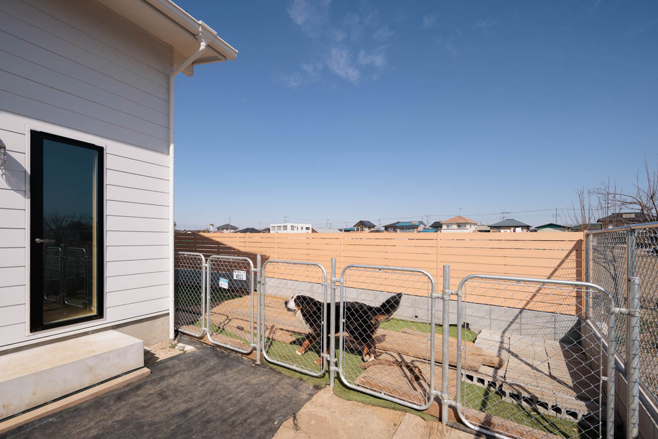 studio＊mag（スタジオマグ） 【1000万円台/24坪/間取り図/フラットハウス】ウッドデッキが開放的！コンパクトでお洒落な西海岸スタイルの建築実例画像10