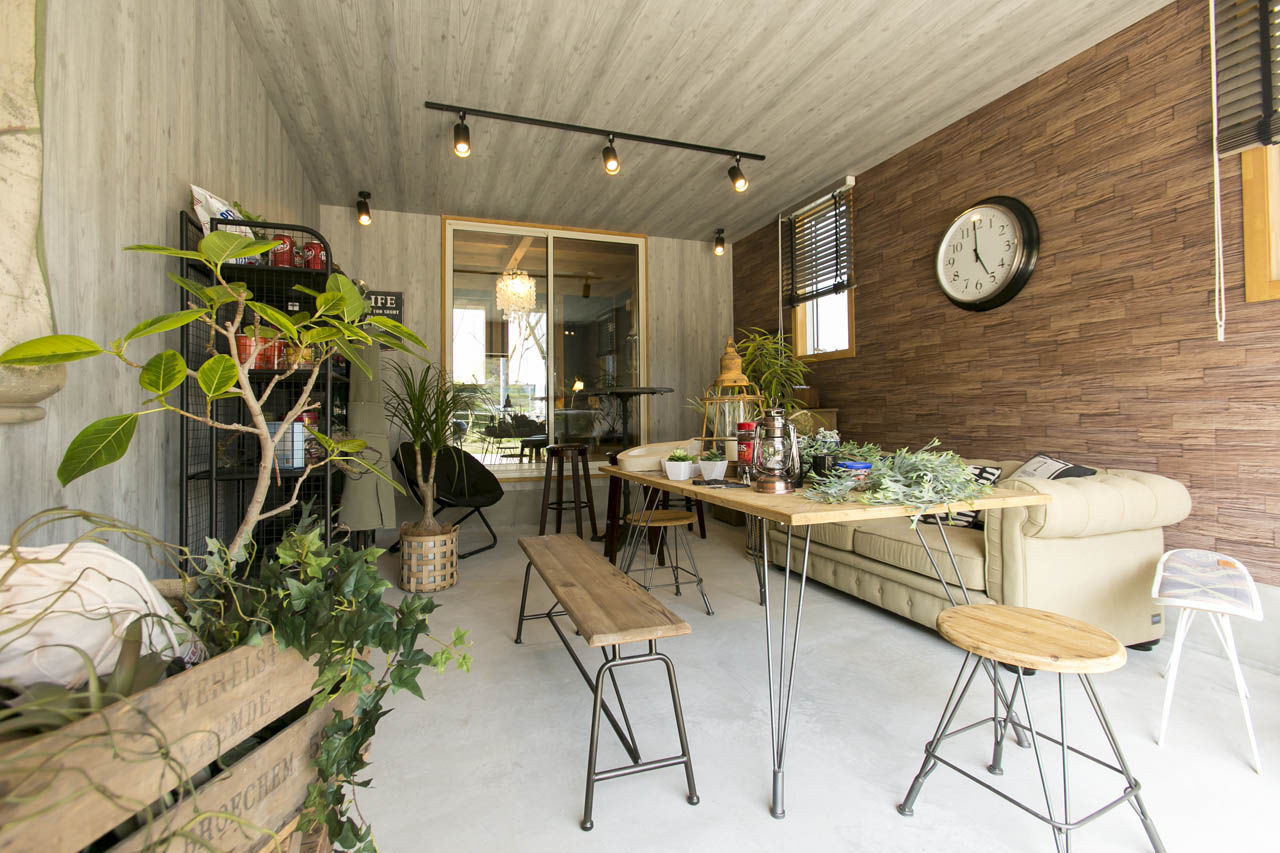 studio＊mag（スタジオマグ） 【1000万円台/26坪/平屋】ウッドデッキの開放感とガレージライフを満喫！365日人生を楽しむ無垢の家の建築実例画像3