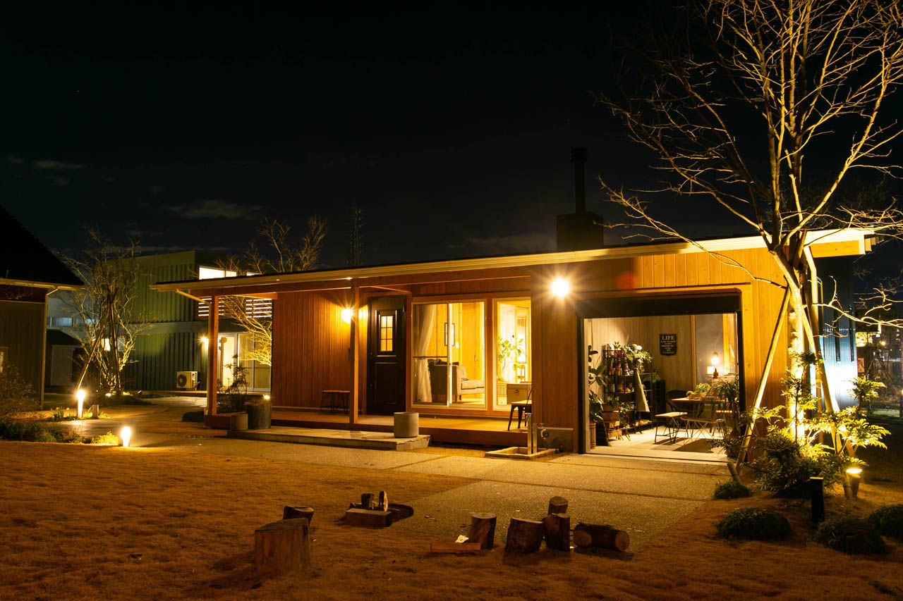 studio＊mag（スタジオマグ） 【1000万円台/26坪/平屋】ウッドデッキの開放感とガレージライフを満喫！365日人生を楽しむ無垢の家の建築実例画像4