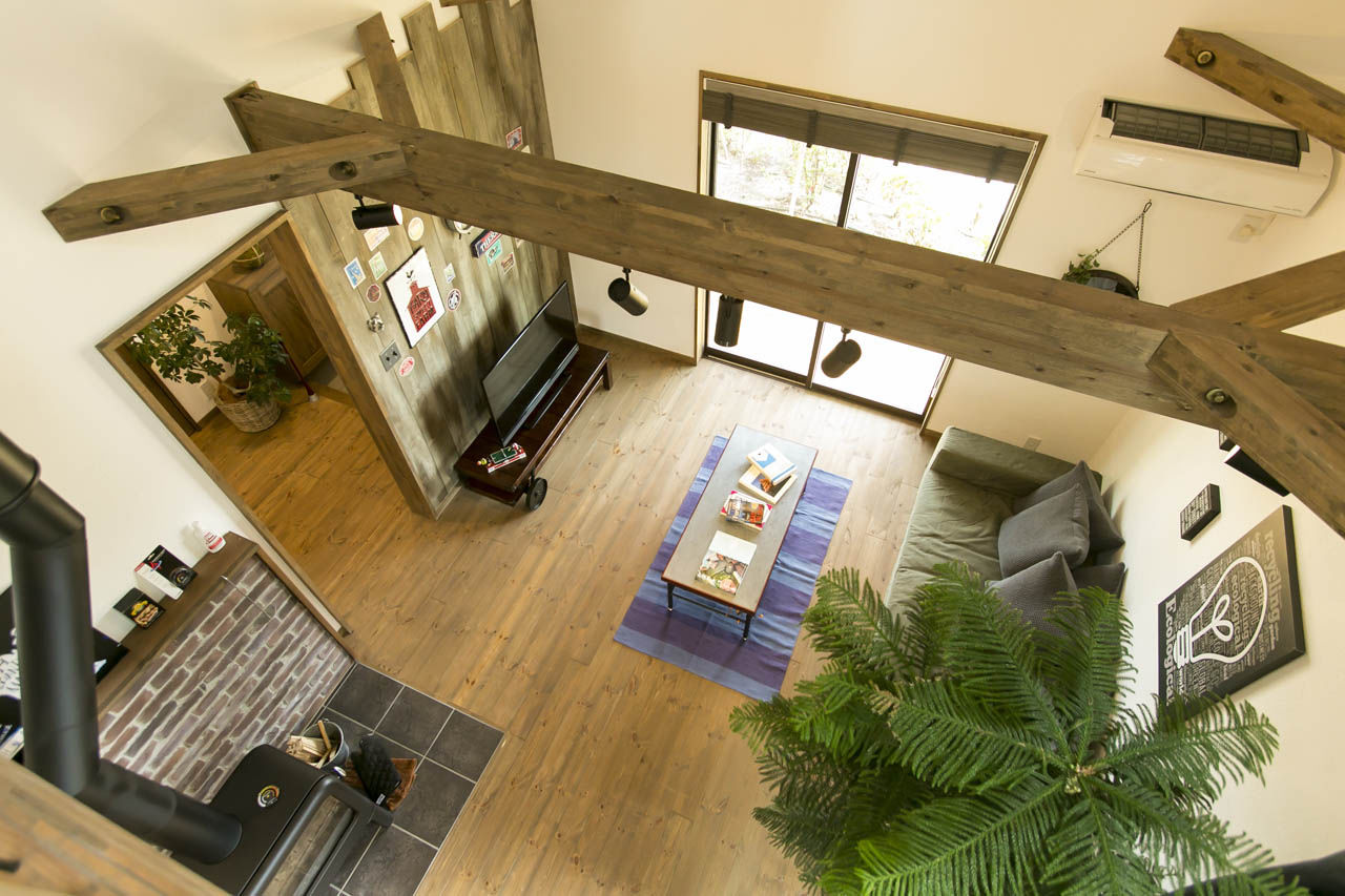 studio＊mag（スタジオマグ） 【1000万円台/28坪/平屋プラスα】吹き抜けとウッドデッキの開放感！自然を感じ暮らすロフト付き半平屋の家の建築実例画像9