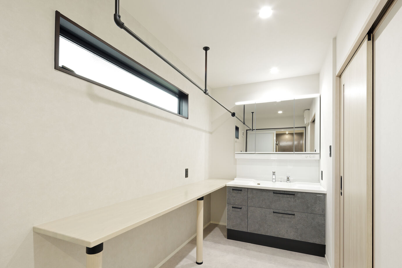 【平屋専門店】平屋セレクト 【平屋/2000万円台/30坪台】回遊動線で快適に暮らす、シンプルモダンな平屋の建築実例画像3