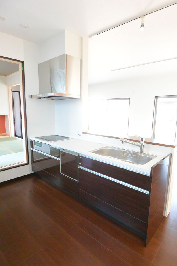 オリエントホーム 必要なものが手に届きやすい、動線がよくゆったりと暮らしを楽しむ家の建築実例画像6