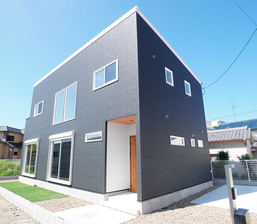 オリエントホーム モダンな外観に木目調のコーディネートが心地よさを生み出す、家族時間が自然と増える家の建築実例画像4