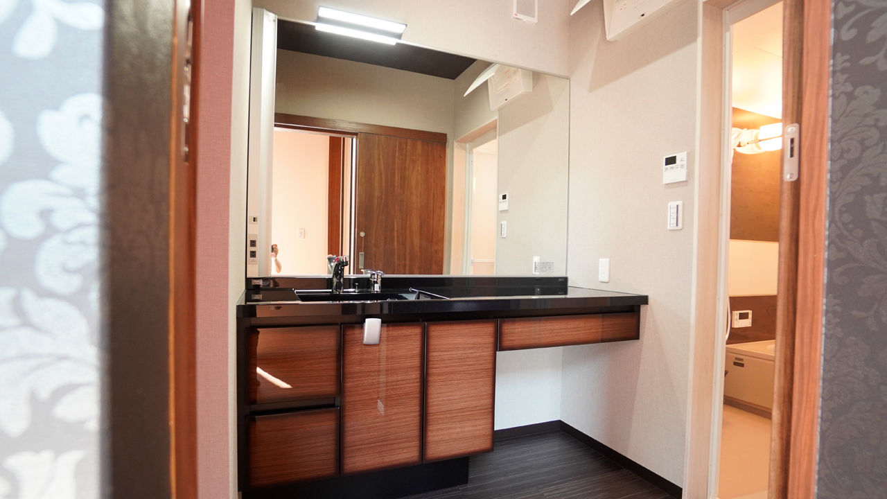 オリエントホーム モダンな外観に木目調のコーディネートが心地よさを生み出す、家族時間が自然と増える家の建築実例画像6