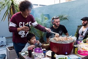 ハスカーサ　ポラスグループ 【20坪台/平屋】家具を邪魔しないシンプルさとコンセプトがある外観。中庭と一体化する明るいLDKの家の建築実例画像5