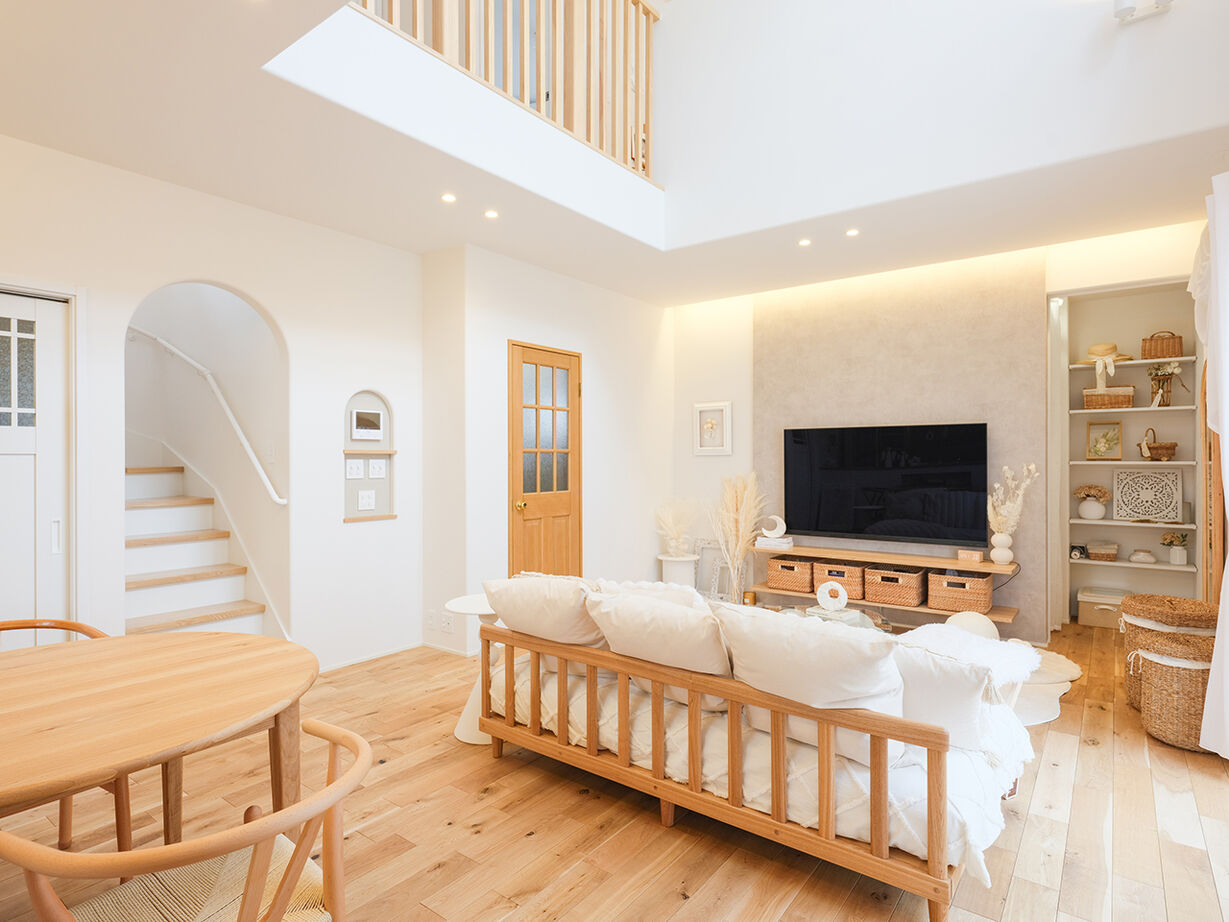 ハスカーサ　ポラスグループ 【4000万円台/30坪台/職住一体/間取り図あり】理想と向き合い丁寧に実現。洗練さとぬくもりに包まれた家の建築実例画像3