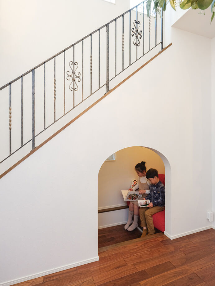 ハスカーサ　ポラスグループ 【3000万円台/40坪台/吹抜け/間取り図あり】大好きな作家の世界観をカタチに。子育てにも優しい理想の家の建築実例画像7