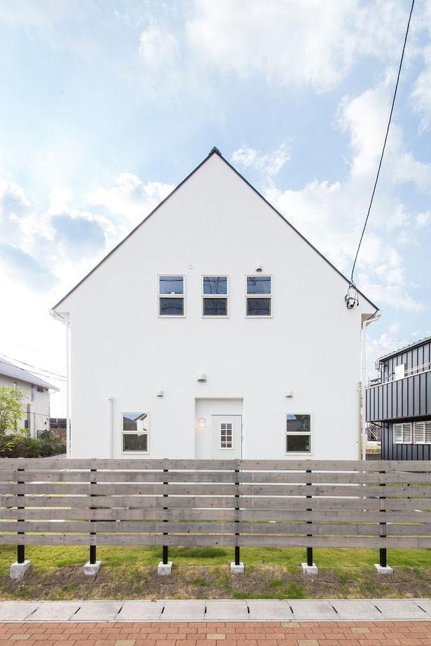 花みずき工房 【静岡｜北欧風｜吹抜け｜2400万円｜間取図あり】光と風がたっぷり注ぐ、"甘すぎない"北欧テイストの住まいの建築実例画像10