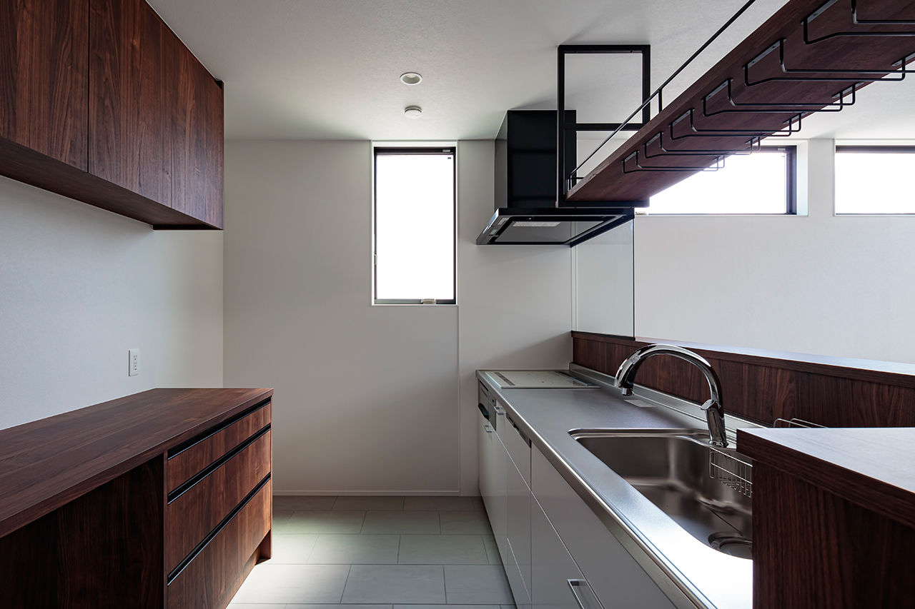 丸山建設（Ｅ‐ＨＯＭＥ一級建築士事務所） 【愛知県/2000万円台/おしゃれなシンプルモダン/間取図有】天井高5ｍの吹抜け&2階リビングは最高です！の建築実例画像3