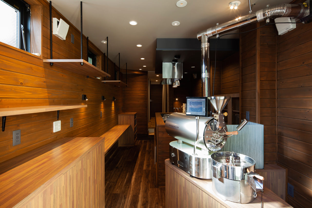 丸山建設（Ｅ‐ＨＯＭＥ一級建築士事務所） 【間口3.8ｍ/店舗併用/3階建/間取図/狭小】間口3.8ｍの狭小住宅。高い強度を叶える木造フレーム工法の家の建築実例画像2