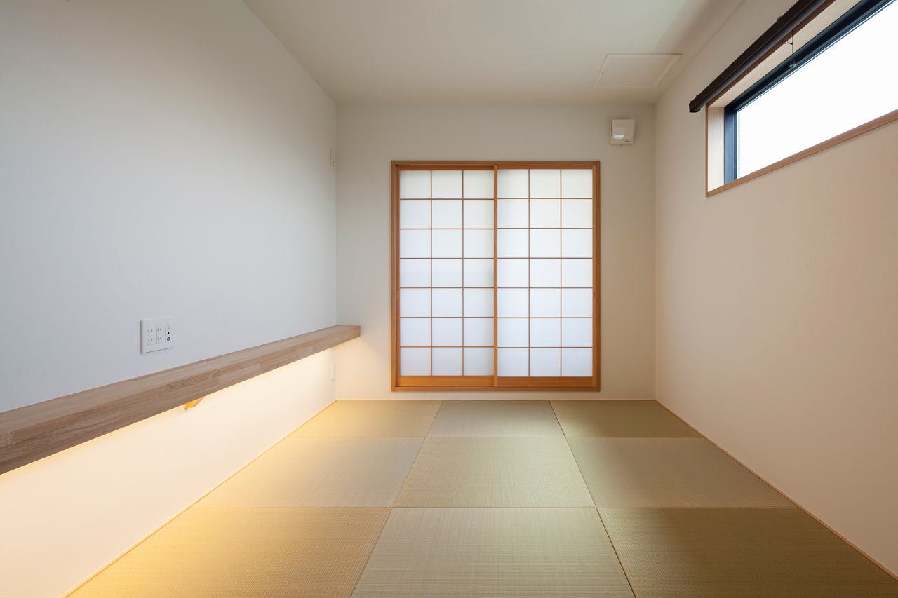 丸山建設（Ｅ‐ＨＯＭＥ一級建築士事務所） 【間口3.8ｍ/店舗併用/3階建/間取図/狭小】間口3.8ｍの狭小住宅。高い強度を叶える木造フレーム工法の家の建築実例画像8