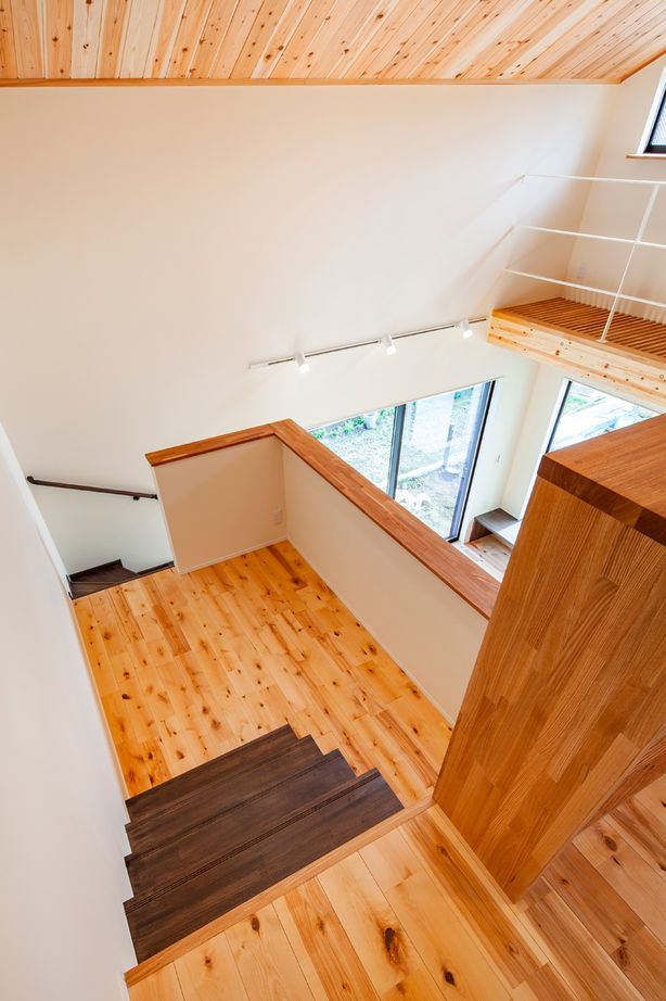 丸山建設（Ｅ‐ＨＯＭＥ一級建築士事務所） 【愛知県/2000万円台/スキップフロア/間取図】吹抜け&スキップフロアにワクワク！居心地のいいオシャレな家の建築実例画像7