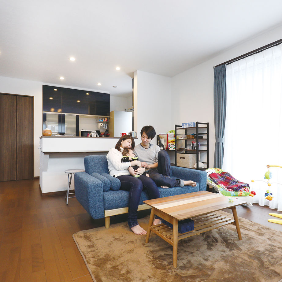 匠建(たっけん）コーポレーション 【札幌市　30.94坪 ３人家族　全室床暖房】20代で建てた家「私達の予算でこんないい家が建てられるとは！」の建築実例画像2