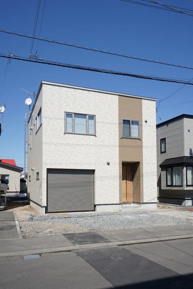 匠建(たっけん）コーポレーション 【札幌市　31坪　夫婦　全室床暖房】車庫＆家事室＆2階リビング　思いがかなった理想の我が家！の建築実例画像7