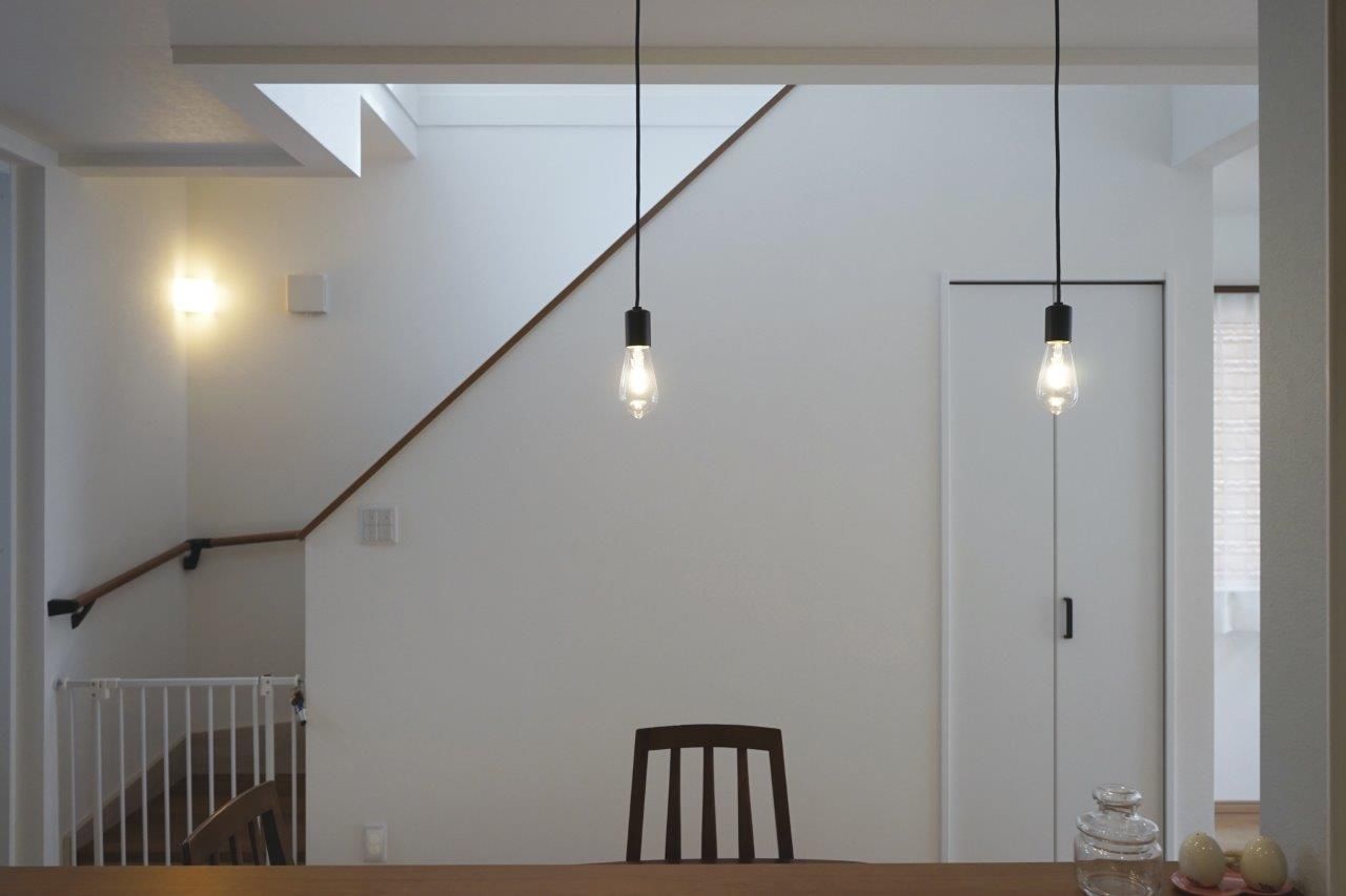 匠建(たっけん）コーポレーション 【札幌市　30坪　３人家族　全室床暖房】安心して見守れる子育て設計。床暖房や吹抜けで広々明るくの建築実例画像5