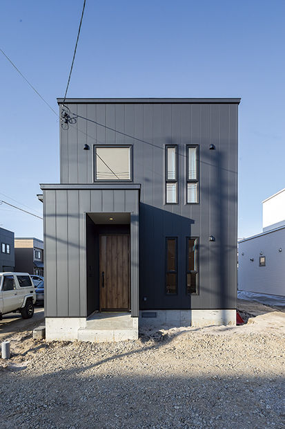 匠建(たっけん）コーポレーション 【札幌市　31坪　4人家族　ガルバリウム鋼板】欲しいものがすべてそろった住みやすい家の建築実例画像5