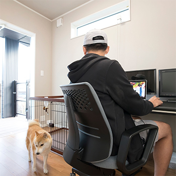 サティスホーム 【間取り図有×2000万円台×家事動線】LDKを中心に身支度する場所・眠る場所をコの字型でゾーニングした平屋の建築実例画像8