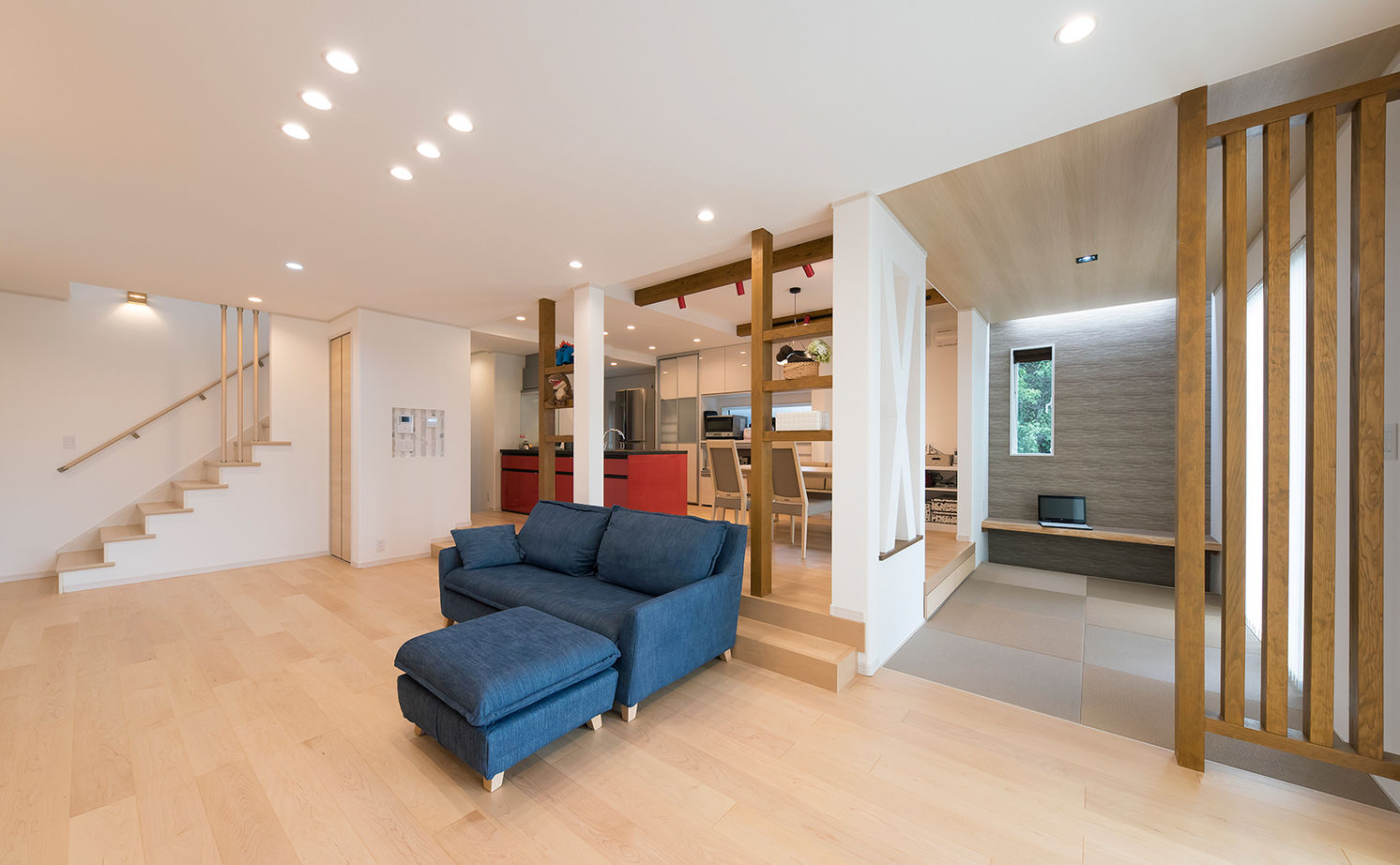 サティスホーム 【間取り図有×2000万円台×土間収納×ダウンリビング】建築のプロが「自宅を建てるならここ！」と同社を選択の建築実例画像10