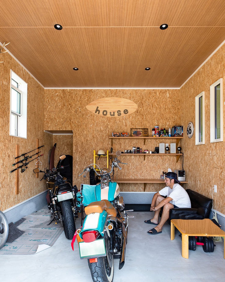 サティスホーム 【間取り図有×2000万円台×インナーガレージ×家事動線】20代で建てたアメリカ西海岸風ガレージハウスの建築実例画像9