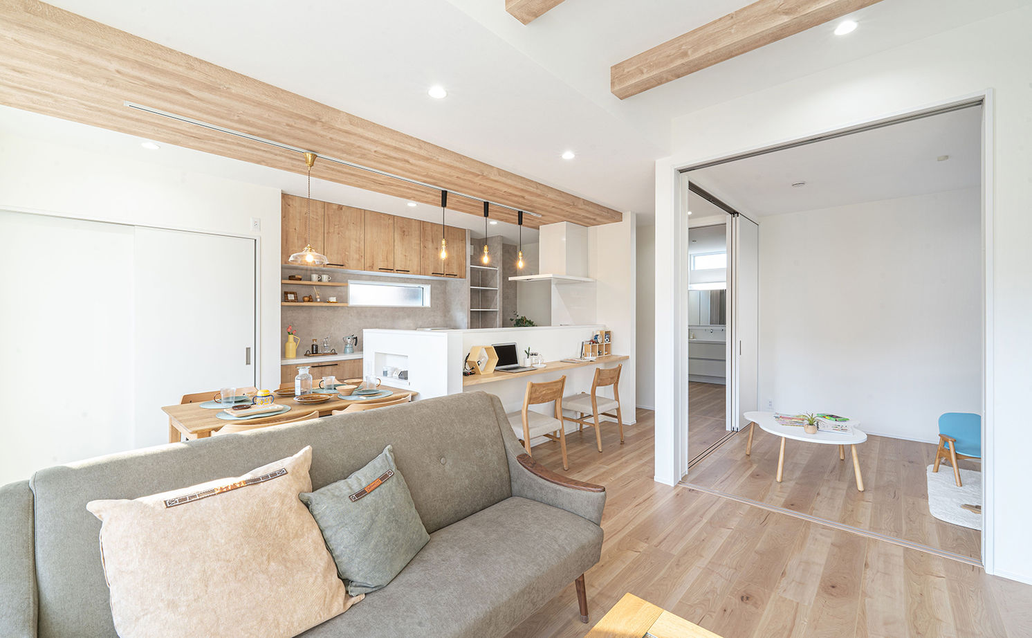 サティスホーム 【間取り図有×2000万円台×回遊動線×収納充実】性能も予算も妥協しない！高いコストパフォーマンスが決め手の建築実例画像4