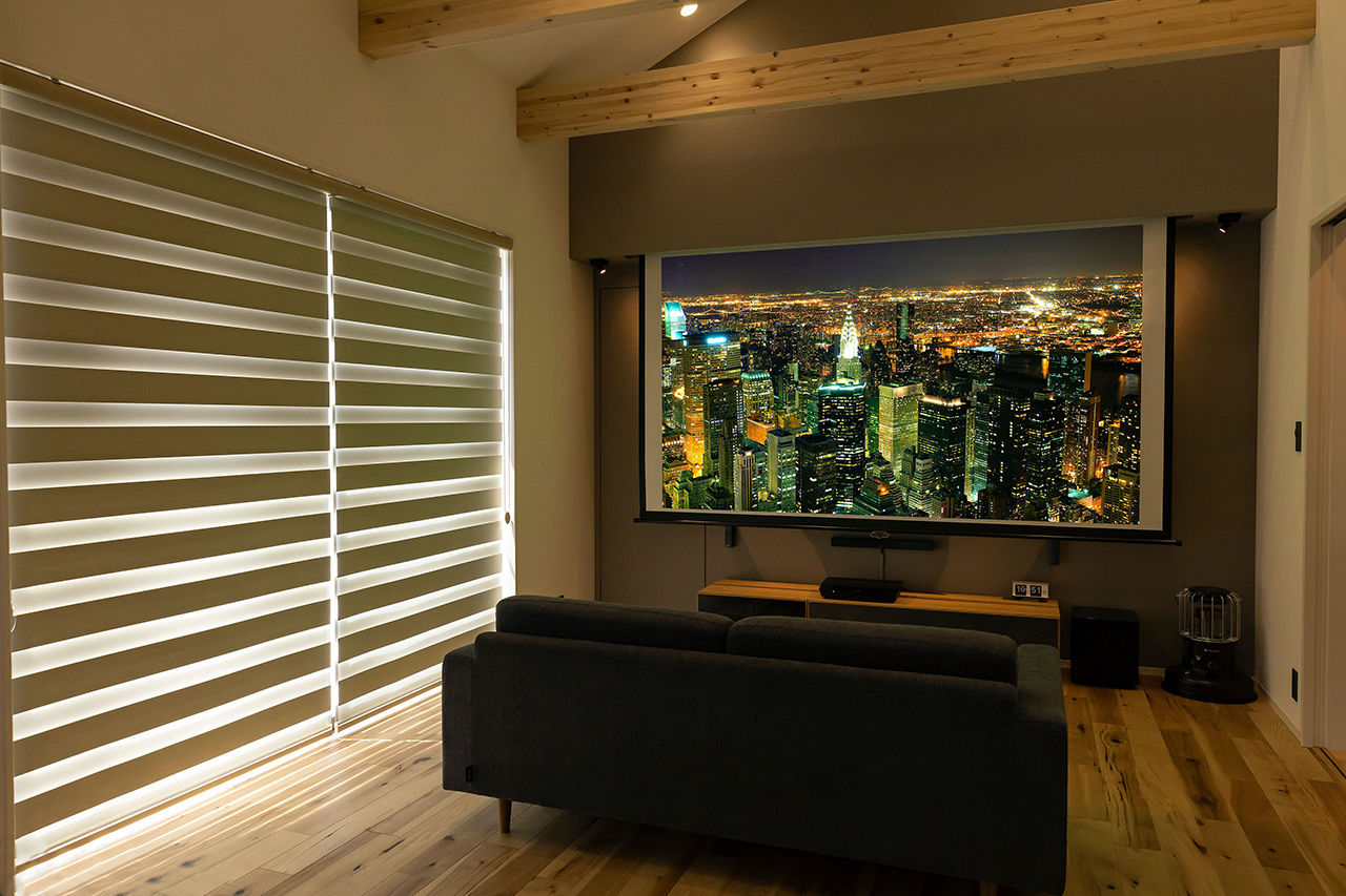 サティスホーム 【間取図有×2000万円台×回遊動線×ガルバリウム外観】玄関を中心に各部屋がつながる子育て家族のための平屋の建築実例画像4